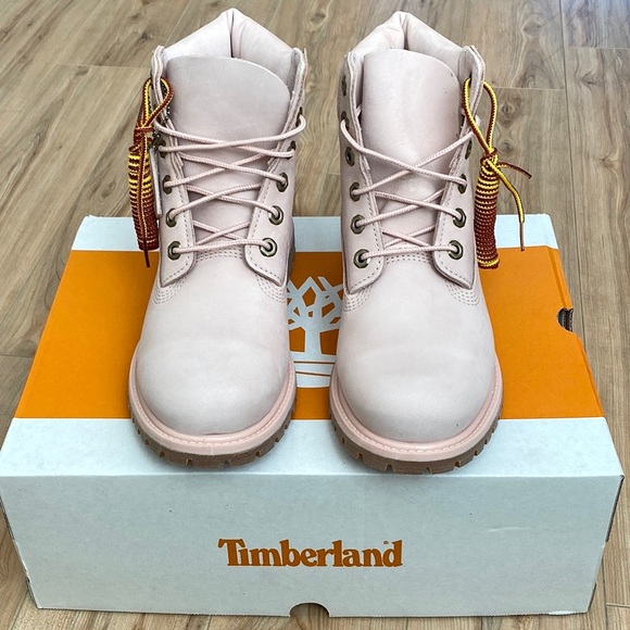 🆕🔥 TIMBERLAND® Women’s 6-Inch Premium Waterproof Boot Sz 8 M LIGHT PINK - Picture 7 of 15